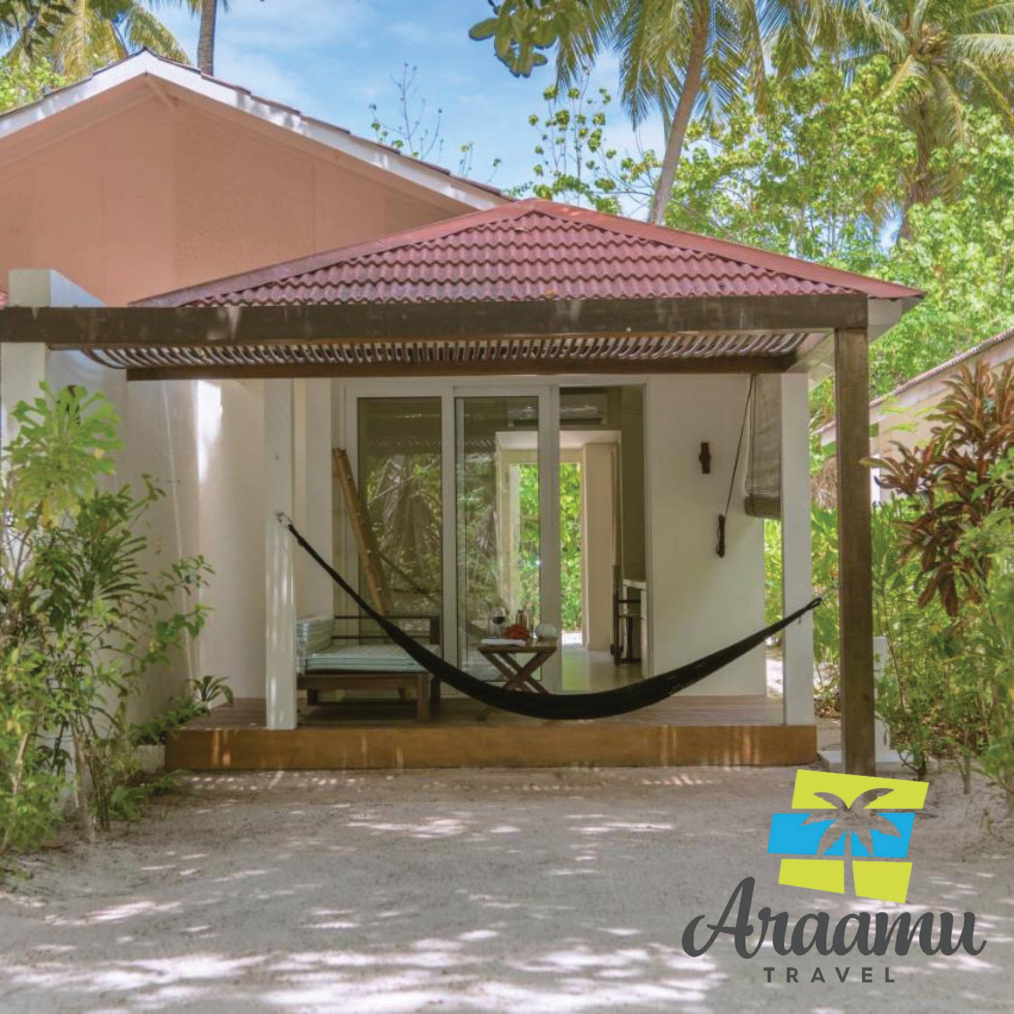 Maldív-szigetek, Holiday Inn Resort Kandooma****