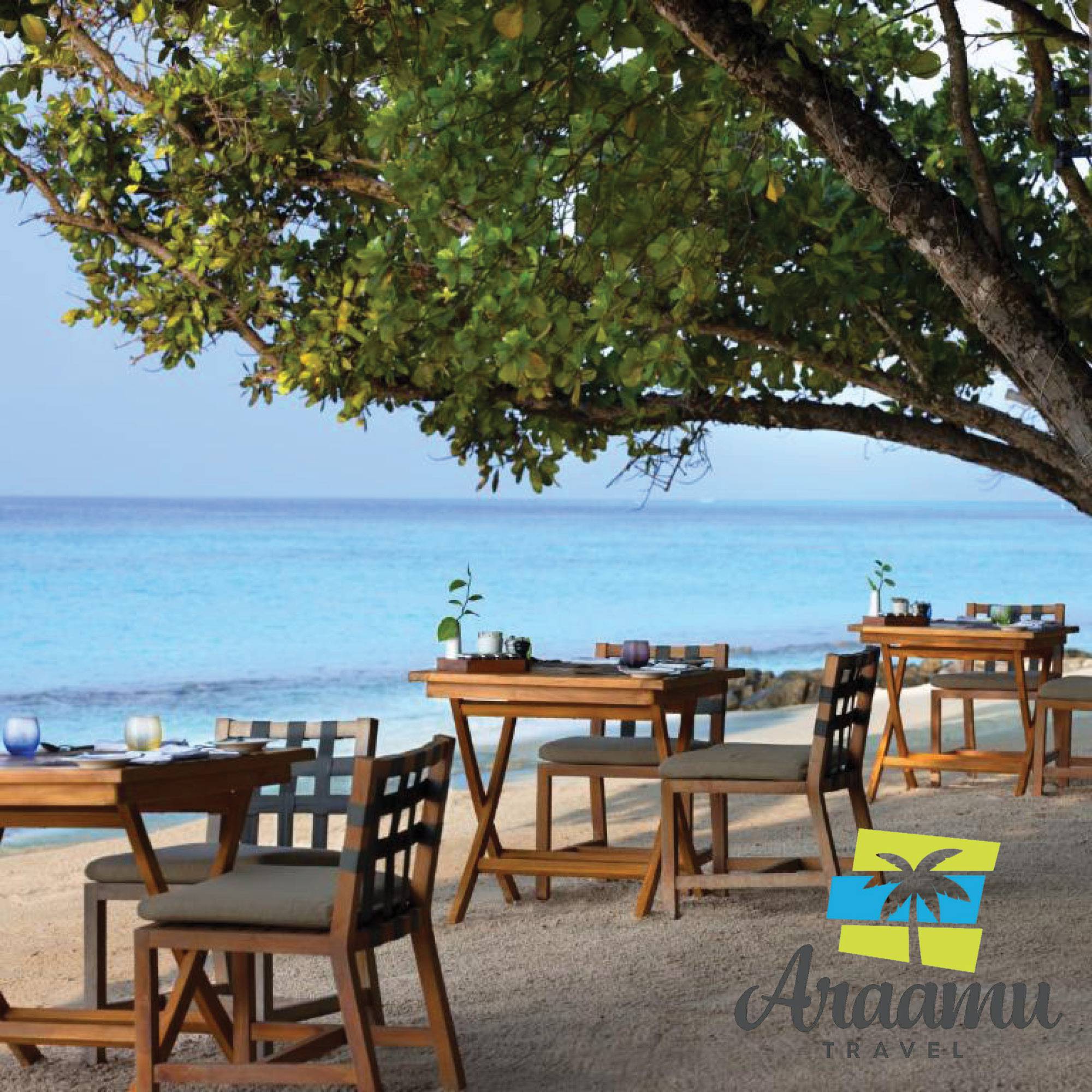 Maldív-szigetek, Vakkaru Maldives*****+